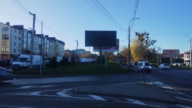 Цифрова панель 3x6,  перехрестя вулиць Чорновола та Дачна