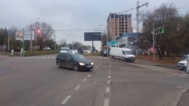 Цифрова панель 3x6,  перехрестя вулиць Чорновола та Басівкутська